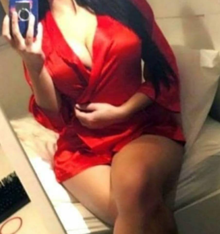 Eve Gelen Escort Bayanlarla Zevk Dolu Coşkulu Anlar